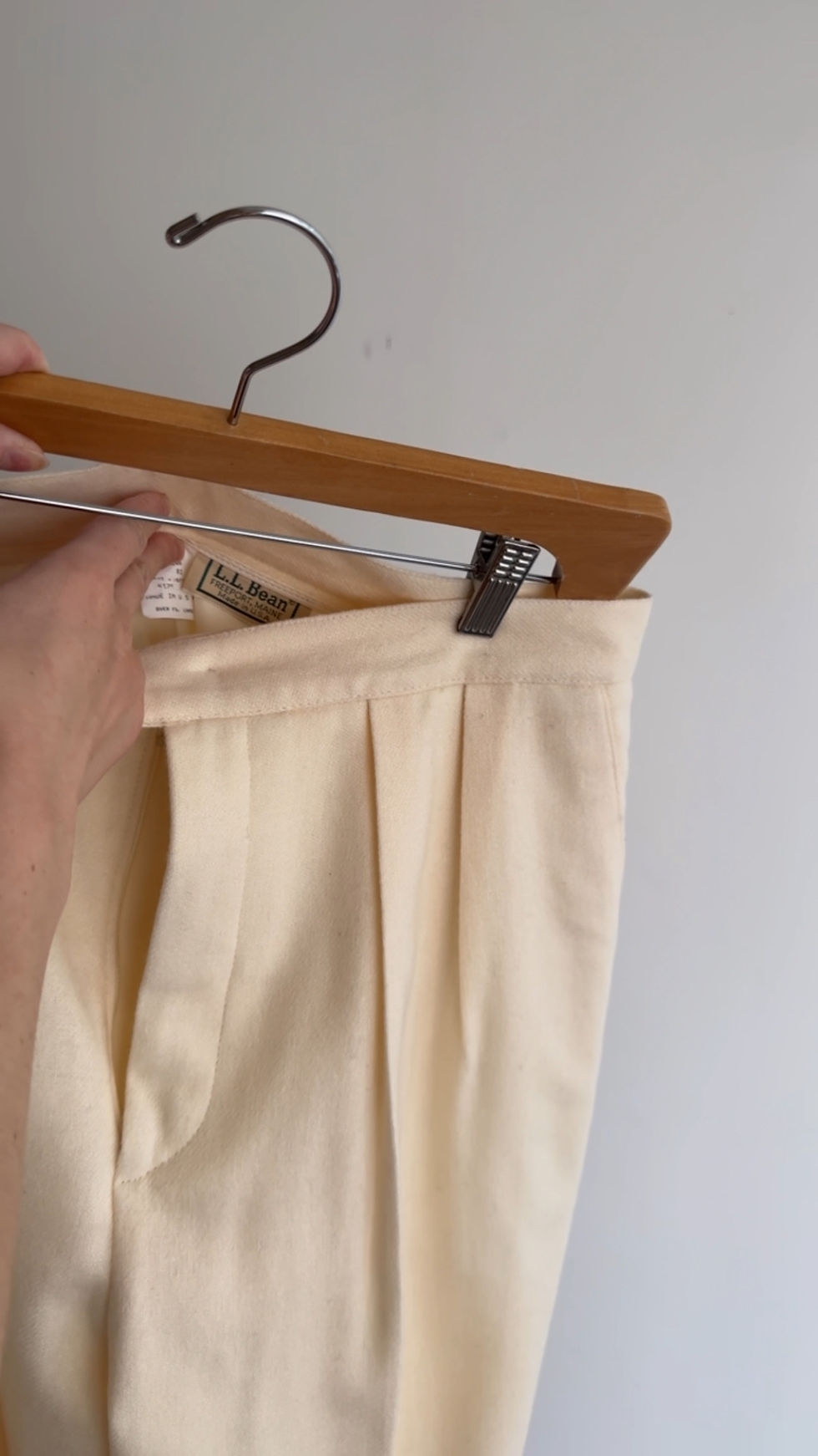 Thumbnail: VTG LLBEAN CREAM WOOL PANTS - 33” WAIST