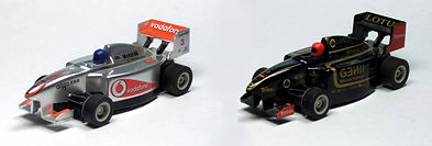 Micro Scalextric set G1091 Grand Prix Stars 2012 (1).jpg