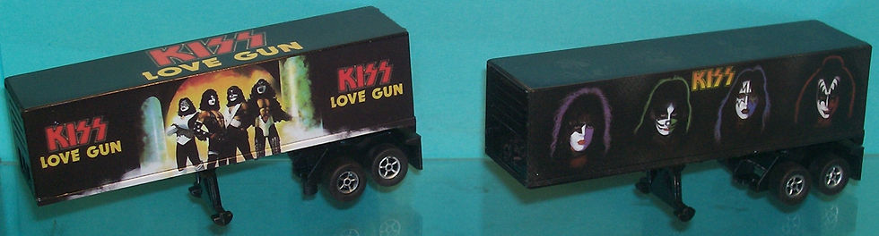 Semi a Trailer Box (8)