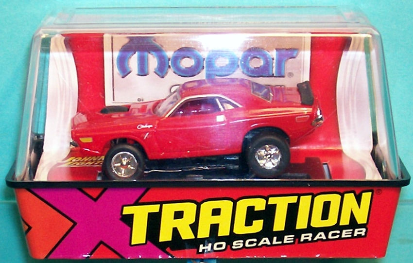 AW XT 39402 Mopar or No Car 70 Dodge Challenger RED