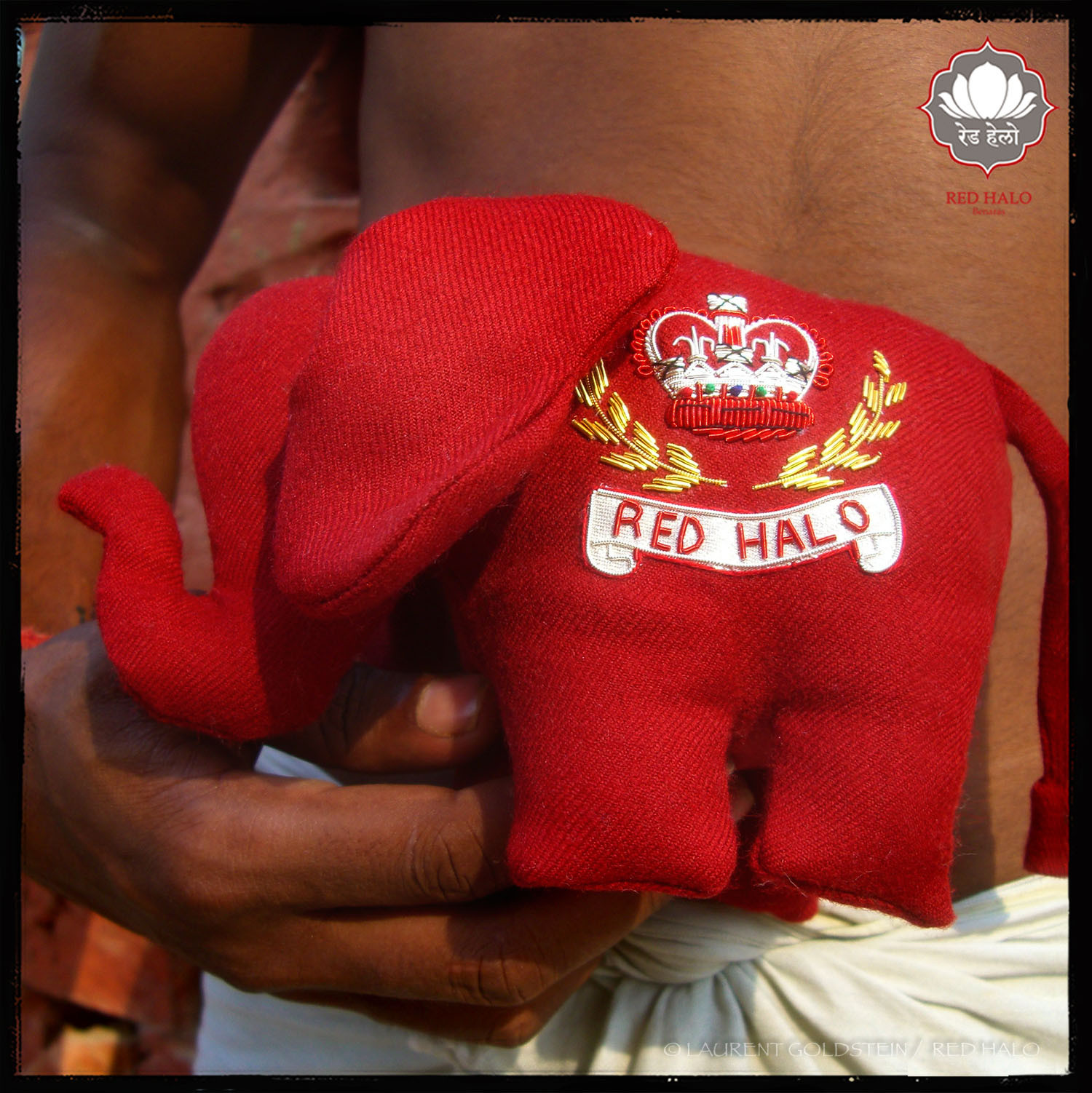 Toy "Ganesha" - wool with zardozi embroidery