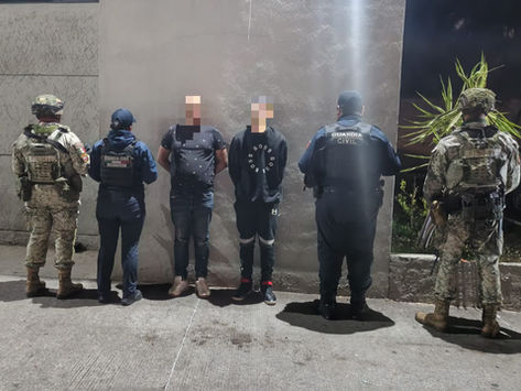 SSP y Defensa detienen a dos hombres en posesión de droga en Erongarícuaro