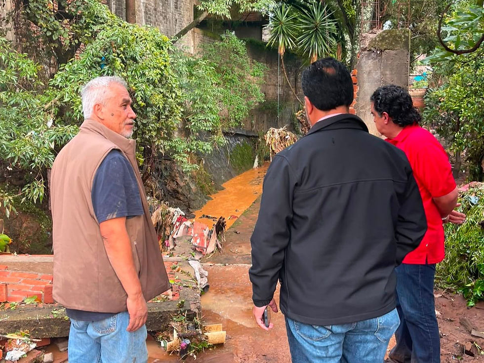 Julio Arreola encabeza atención inmediata en zonas afectadas por la tromba en Pátzcuaro