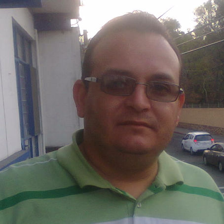 PROGRAMAS DE GOBIERNO NO ATERRIZAN: VARGAS GONZÁLEZ