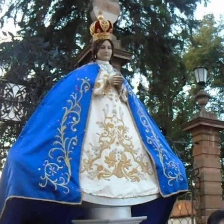 PATZCUARENSES REVIVEN FERVOR RELIGIOSO POR FESTEJOS EN HONOR DE LA VIRGEN DE LA SALUD