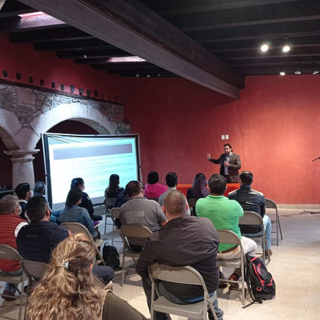 SE LLEVÓ A CABO CONFERENCIA MAGISTRAL CON MOTIVO DEL DÍA NARANJA EN PÁTZCUARO