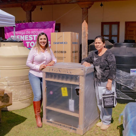 Dayana Pérez fortalece el apoyo a las familias de Salvador Escalante con entrega de apoyos