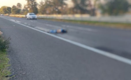 MUERE AL SER ATROPELLADO EN LA CARRETERA MORELIA-PÁTZCUARO