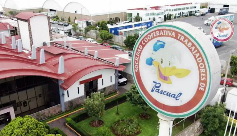 Pascual muestra el potencial del cooperativismo como modelo de economía social