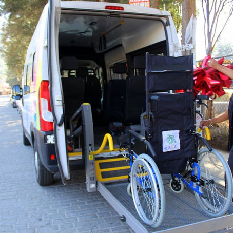 VÍCTOR BÁEZ INAUGURA EL CENTRO DE RECREACIÓN Y EDUCACIÓN ESPECIAL