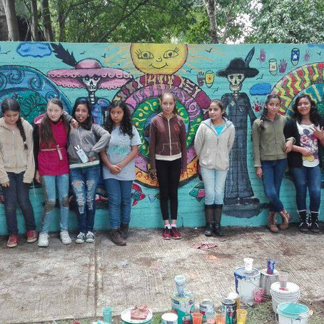 BORRAN MURAL DE NIÑAS DEL CAMPAMENTO DE LA PAZ EN PÁTZCUARO
