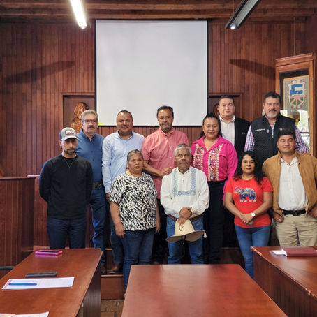 Julio Arreola toma protesta a nuevo Director de Asuntos Indígenas en Pátzcuaro