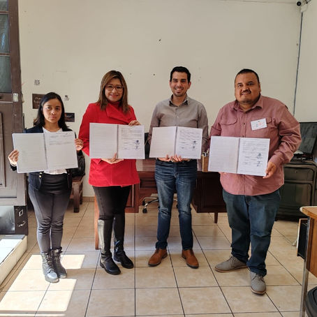 Firma convenio el Icatur con Ayuntamiento de Lagunillas para aumentar oferta educativa