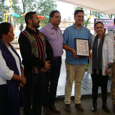 MÁS DE 700 MIL PESOS REPARTIDOS A ARTESANOS DURANTE EL 48 CONCURSO DE NOCHE DE MUERTOS