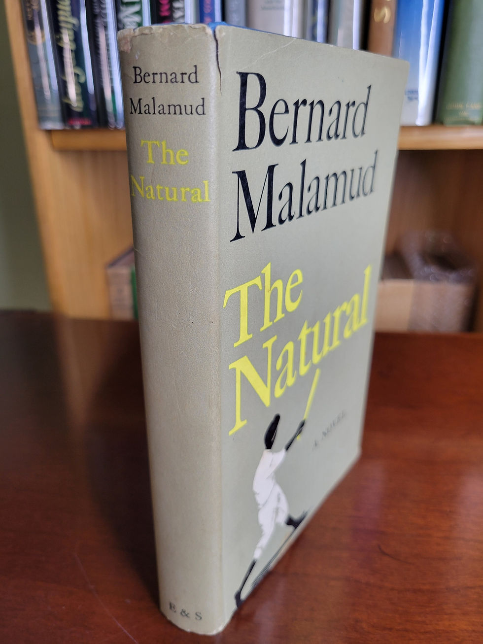 Thumbnail: jacket spine