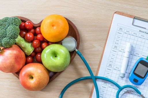 QUÉ ALIMENTOS DEBEN CONSUMIR LAS PERSONAS QUE SUPERARON EL COVID-19
