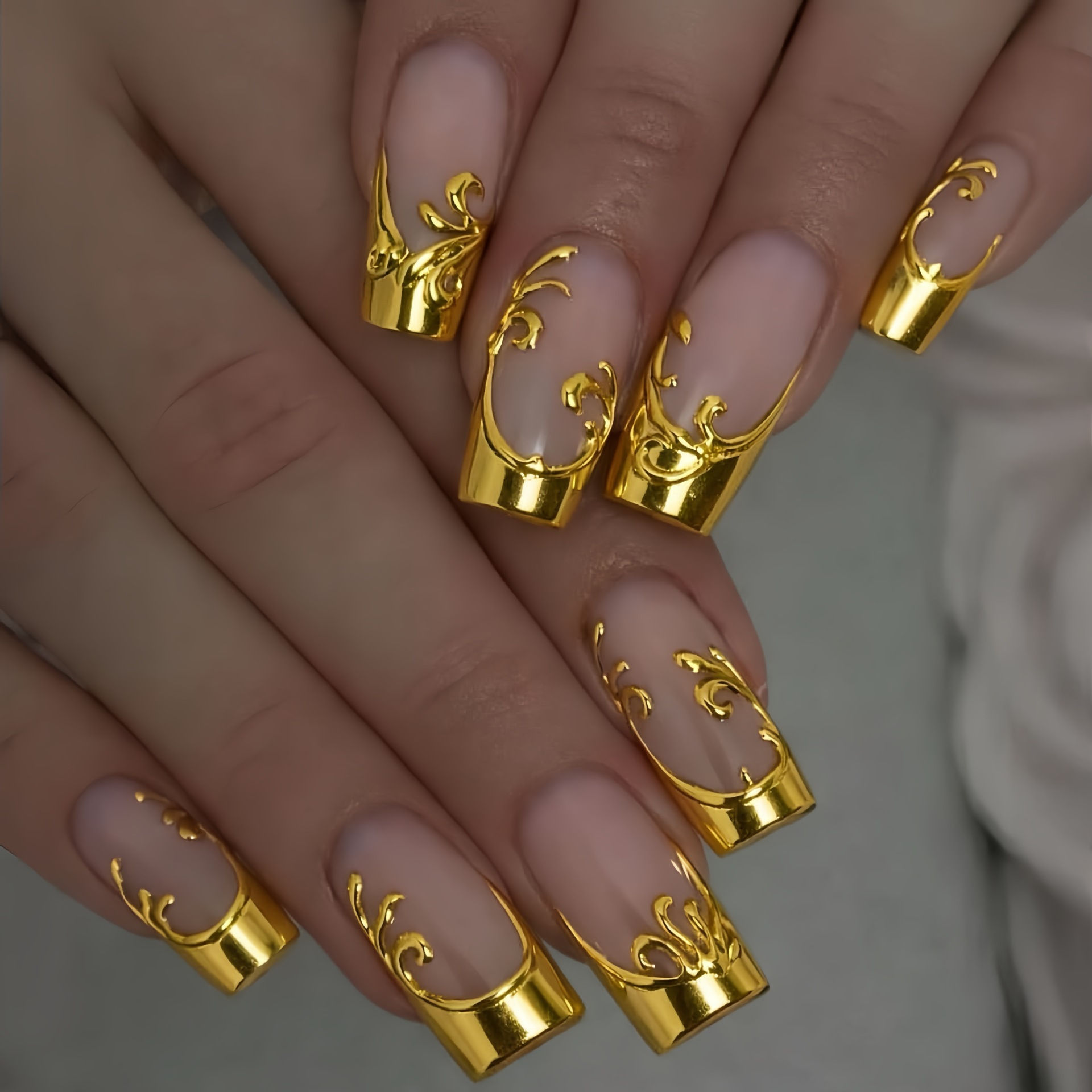 Medium Long Fake Nails for Women Square Shape Nude Golden Gilding flora Design F