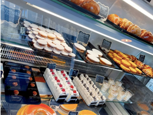 Le otto pasticcerie etniche più nuove di Milano: giro del mondo dolce tra moon cake, pastel de nata e dorayaki