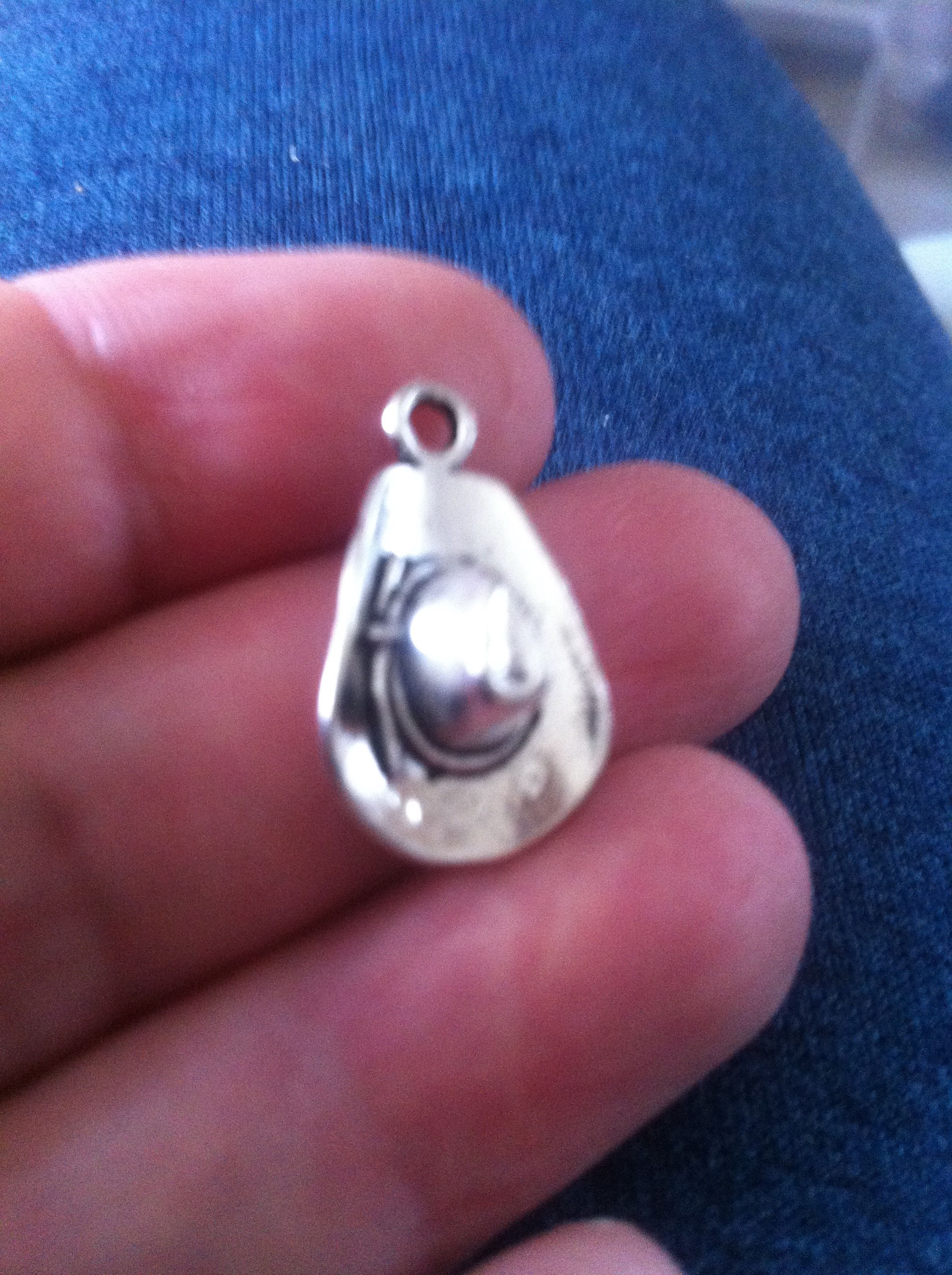 Charms; Silver cowboy hats #228