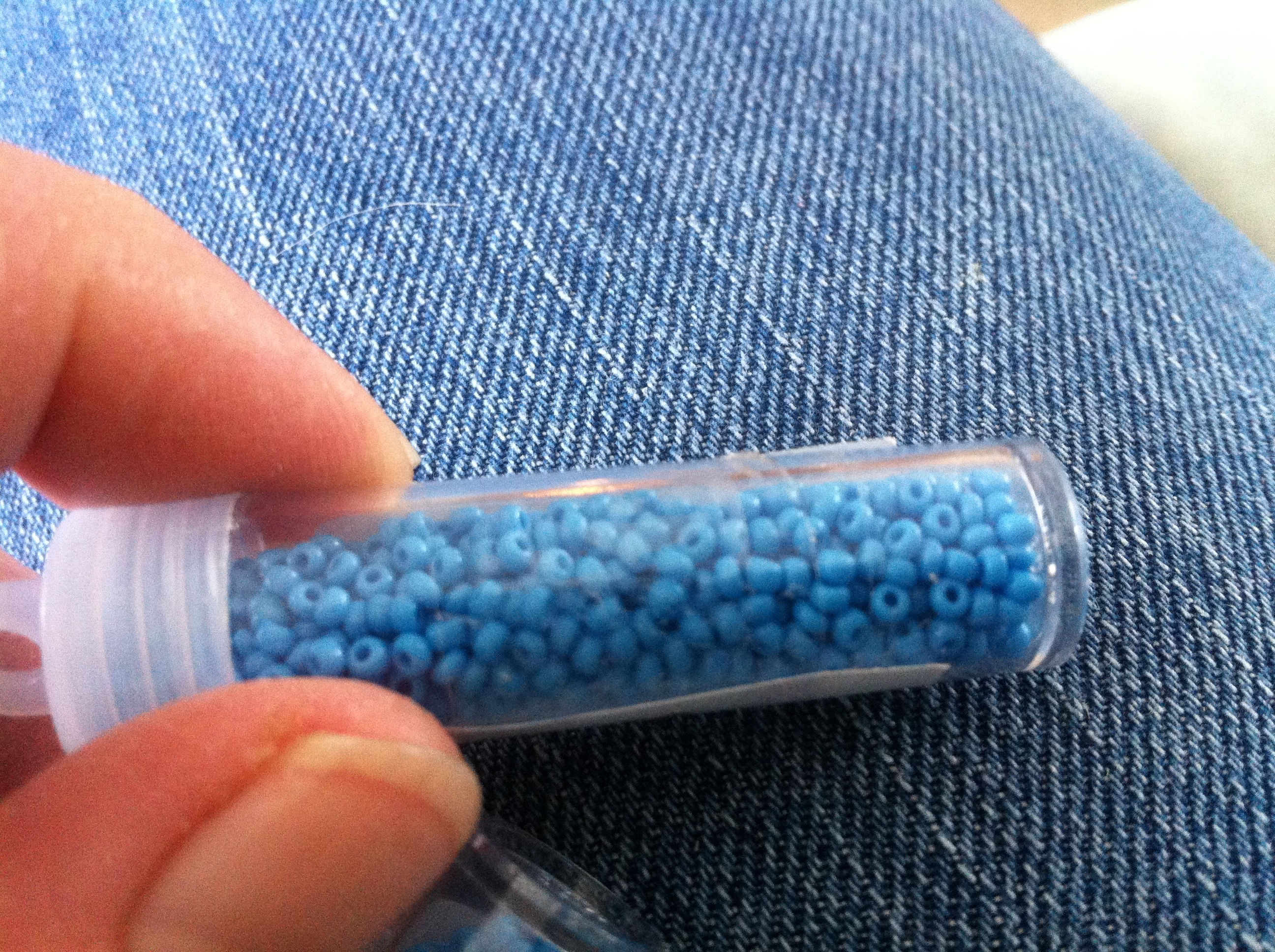 Czech 11/0 seed bead in 7 gram vial