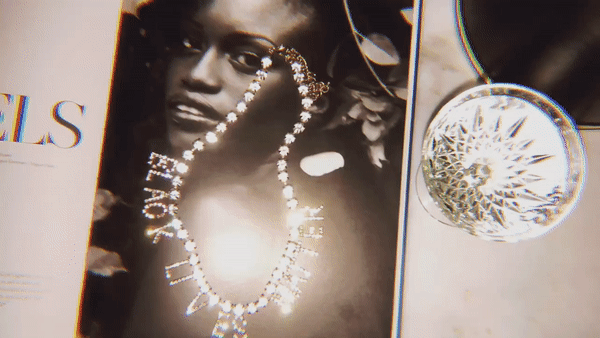 Mae Jones Holiday Edit and Gift Guide.gi
