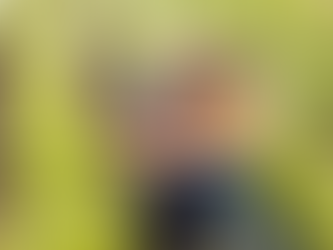 O usufruto é um direito real que concede ao usufrutuário o poder de usar e gozar de um bem alheio, sem, no entanto, possuir a sua propriedade.