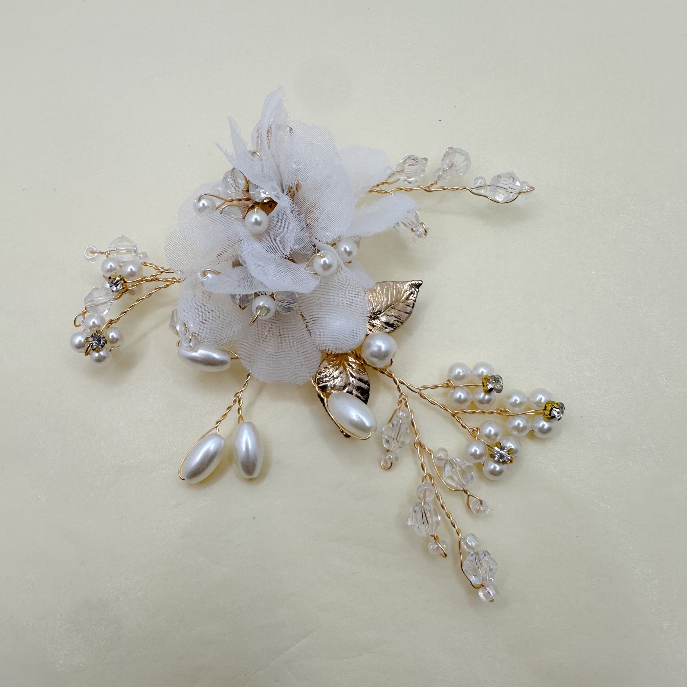 WHBK 1pcs Gold Pearl & Flower Clip