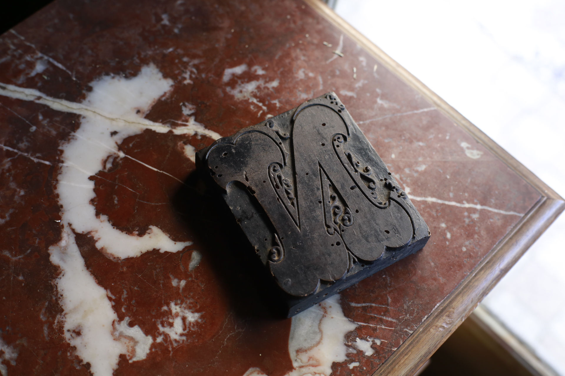 WOOD STAMP   N