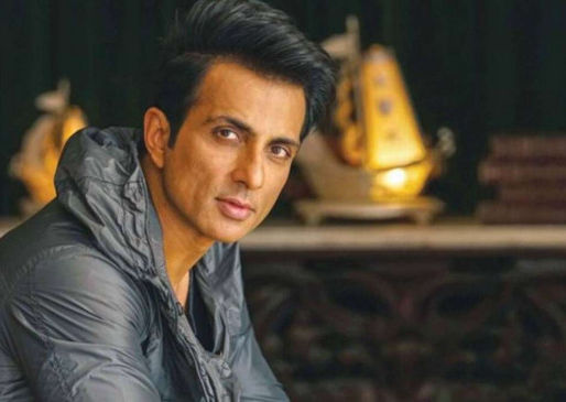 Actor Sonu Sood, Hrithik Roshan and Prabhas is real life heroes