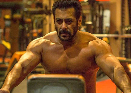 Salman Khan has been spending all his time with this special person in lockdown know who he is