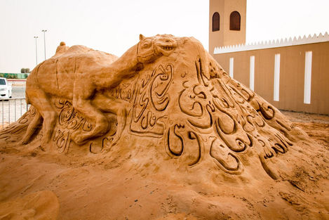 sand sculpture dubai