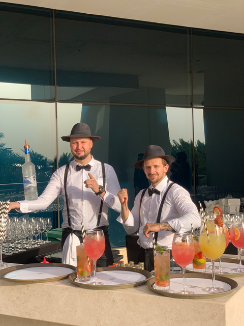 bartenders hire dubai waiters waitresses staff event