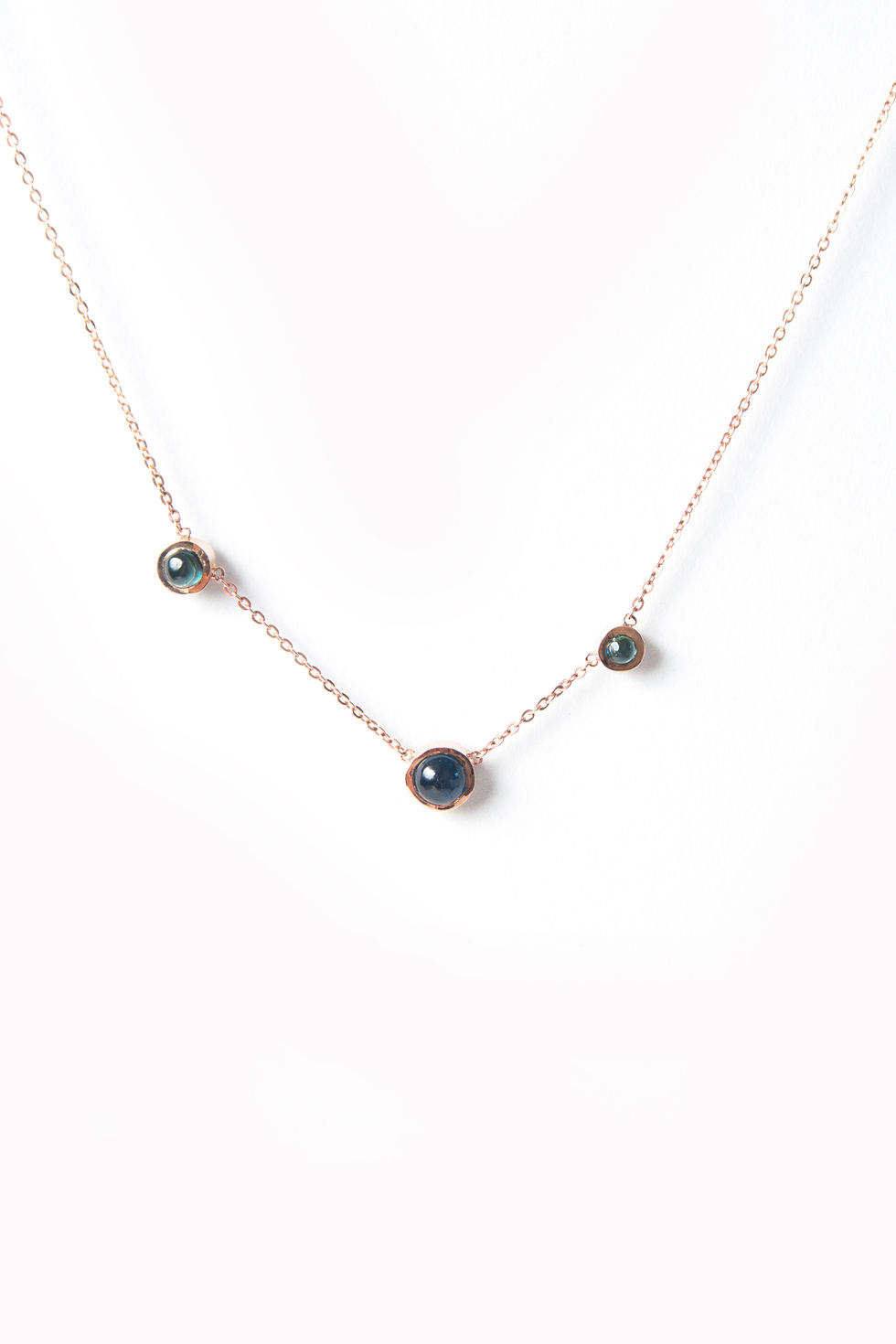 Lucia Necklace in rose gold