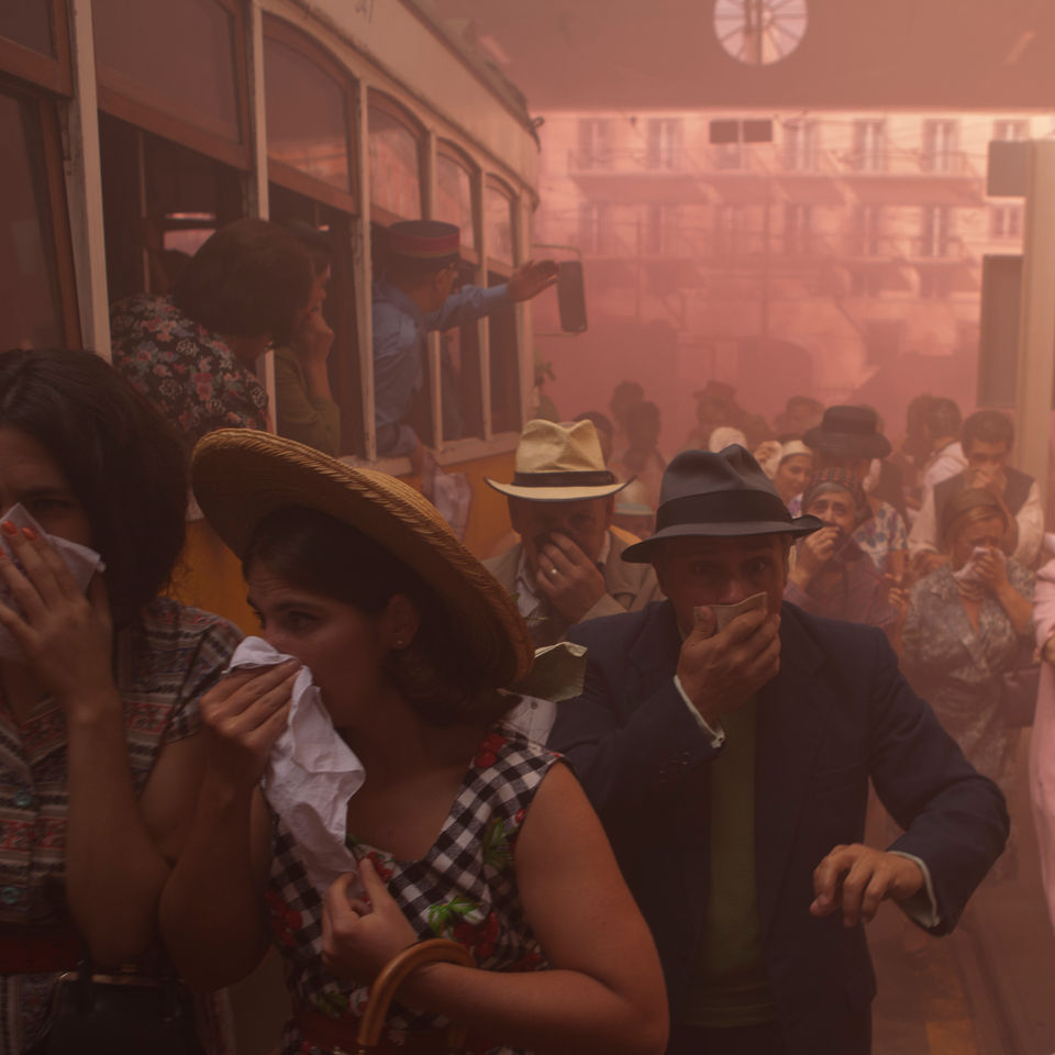 BENOÎT BRISEFER - LES TAXIS ROUGE.jpg