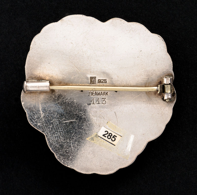Thumbnail: Silver Brooch 