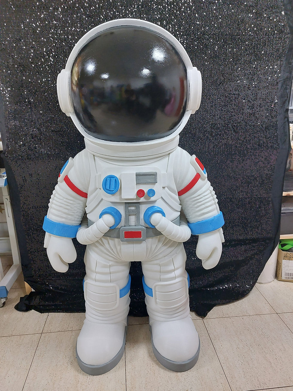 Thumbnail: Astronaut