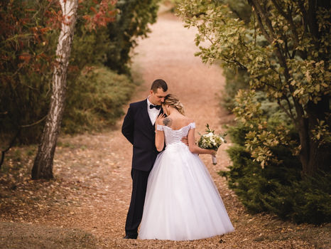 HENI ÉS PALI ESKÜVŐJE