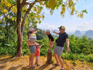 Khao Sok rare flowers endemic plants: Rainy-Season Guide