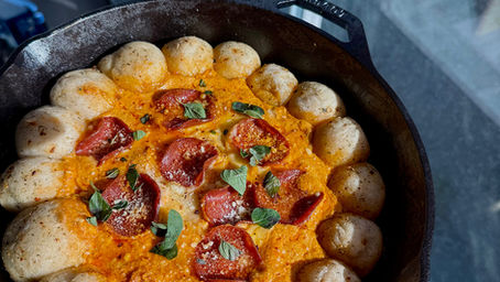 Garlic Herb Pizza Dip Bake