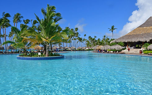 Resort 02.jpeg