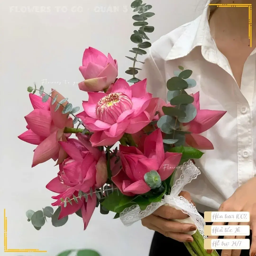 Hoa Cưới Cô Dâu Cầm Tay