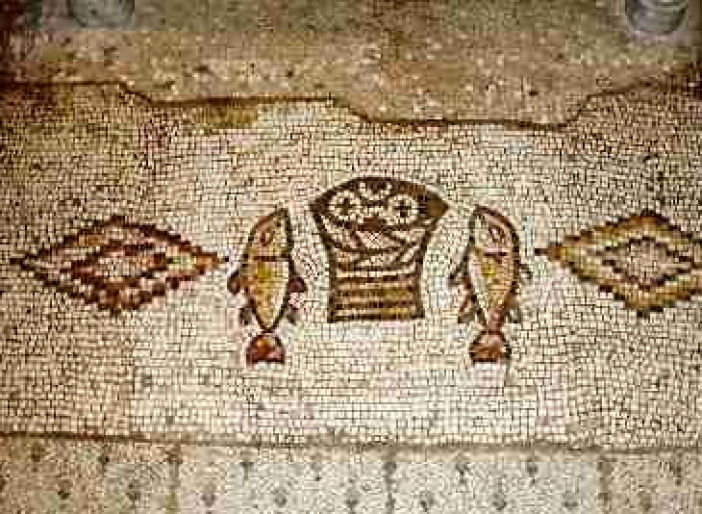 סיור מודרך בכנסיות סביב הכינרת