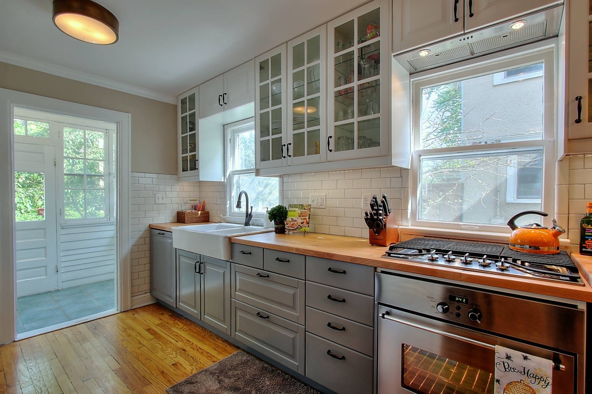 Locust Kitchen