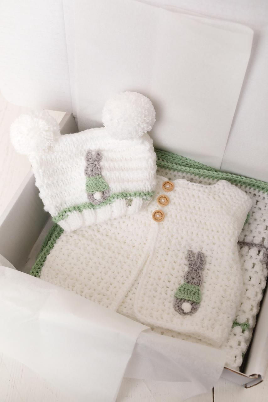Thumbnail:  Bunny set including blanket, cardigan and hat