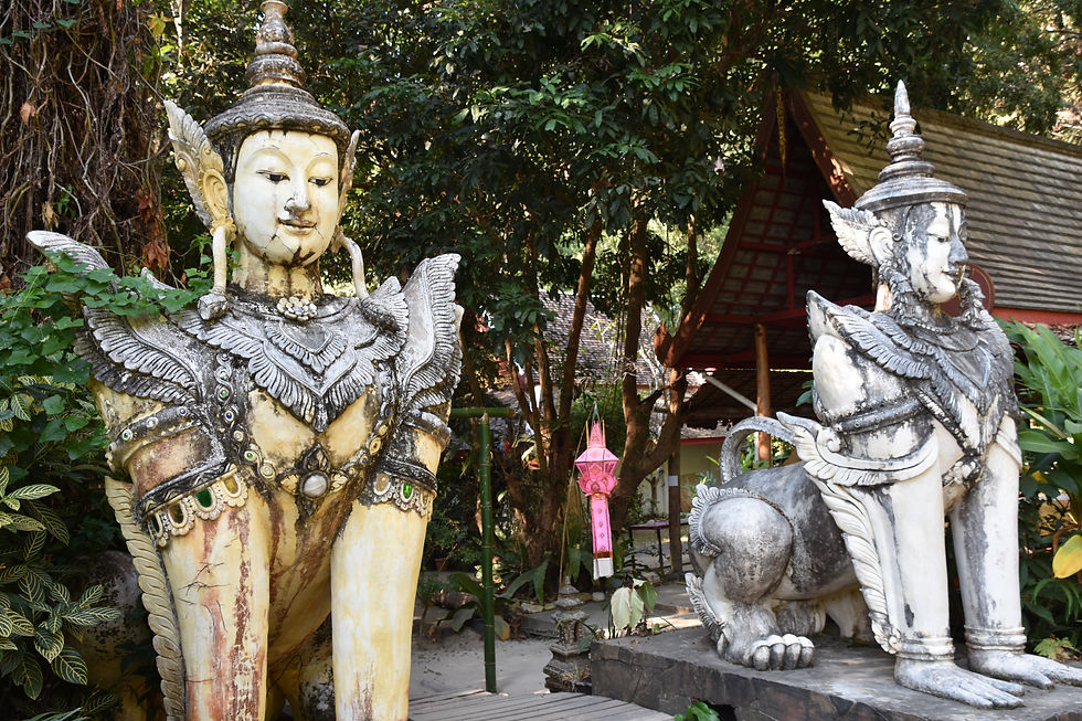 Entrance to Wat Pha Lat
