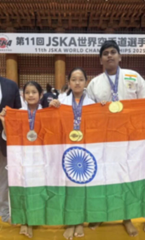 WORLD CHAMPIONS .jpg