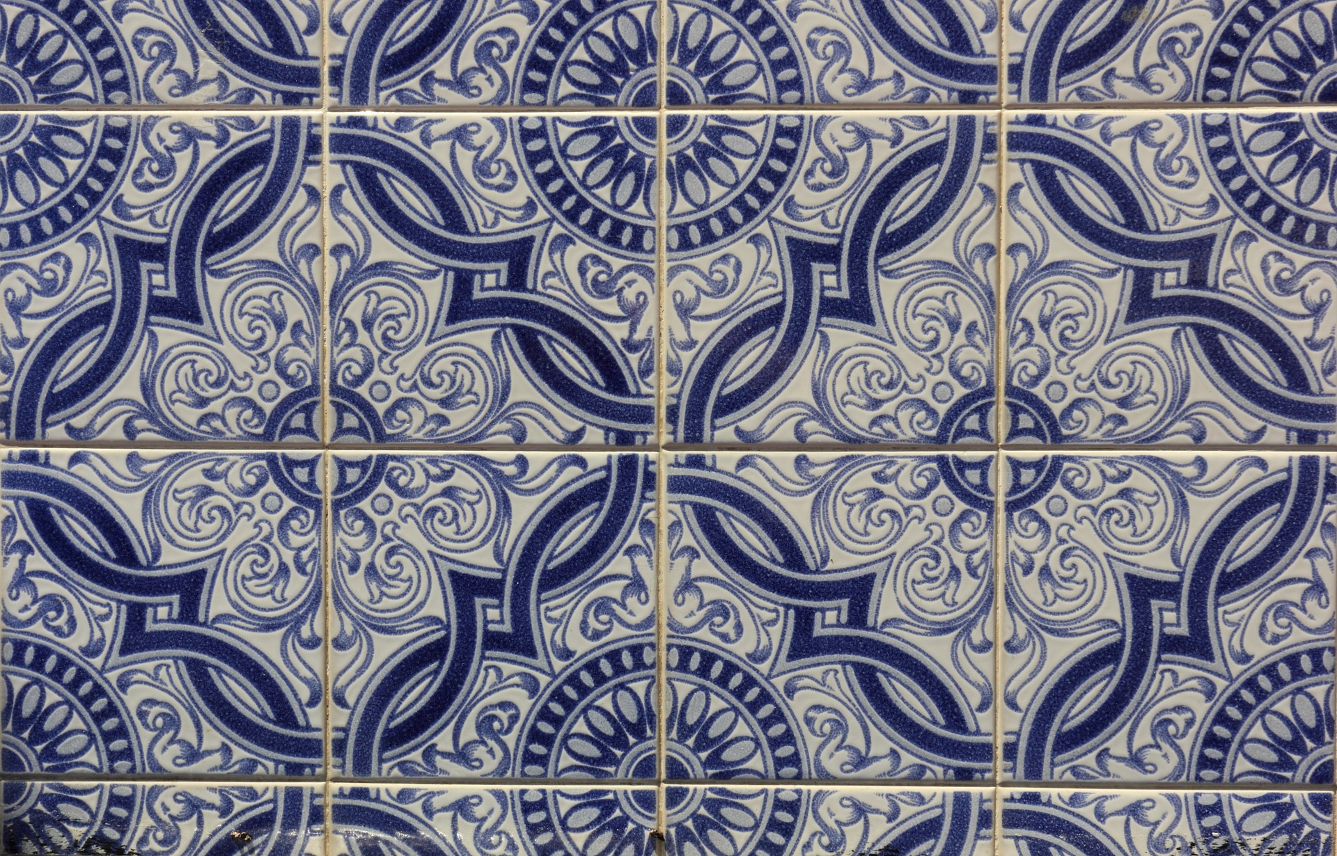 Tile & Stone