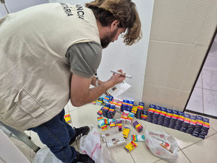 Vigilância Sanitária interdita farmácia de manipulação irregular no centro de Suzano