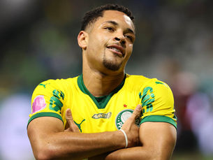 De virada, Palmeiras goleia Red Bull Bragantino no Allianz Parque