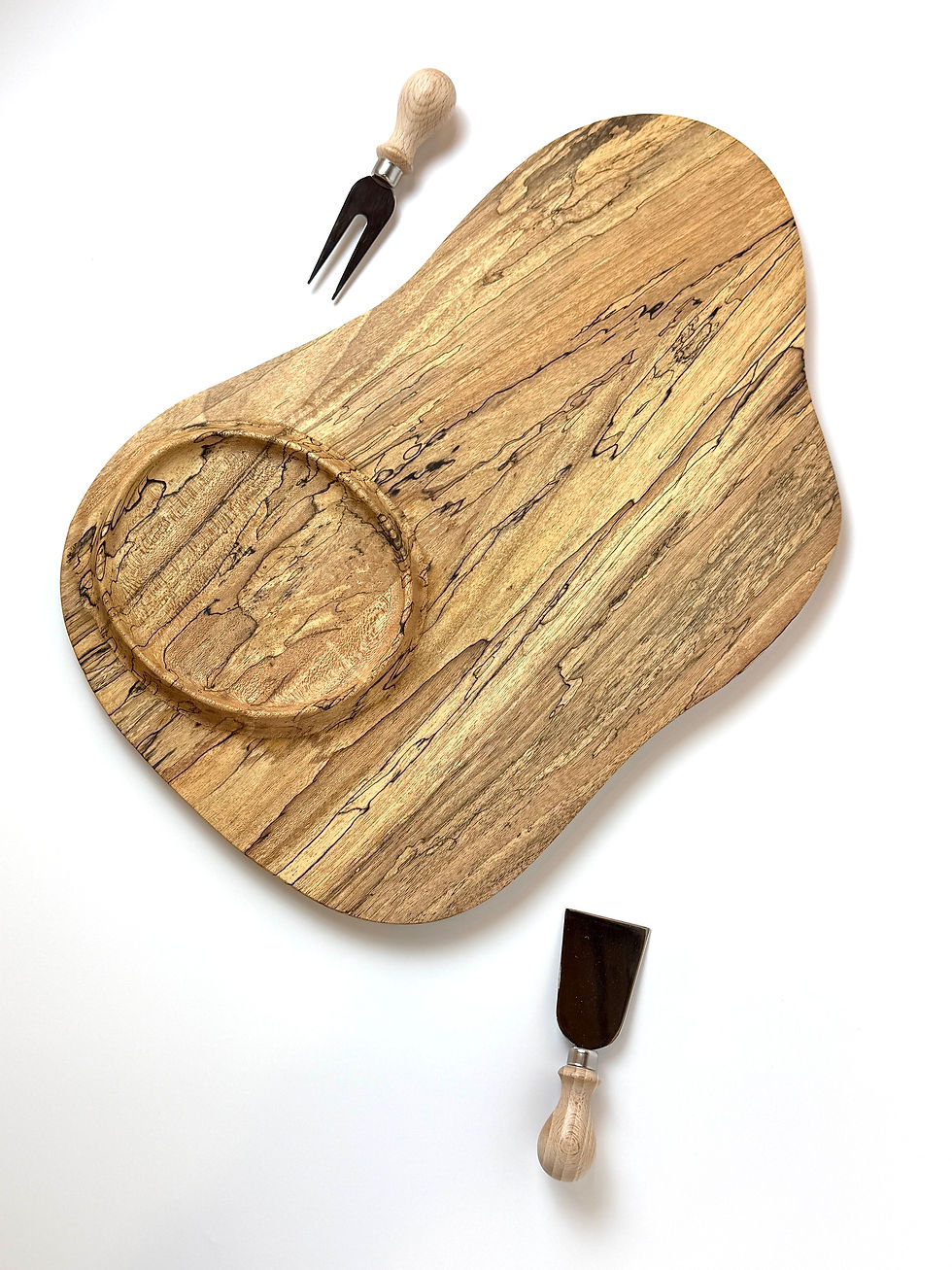 Thumbnail: Handmade Big Pixi Wood Well Board with cheese knives